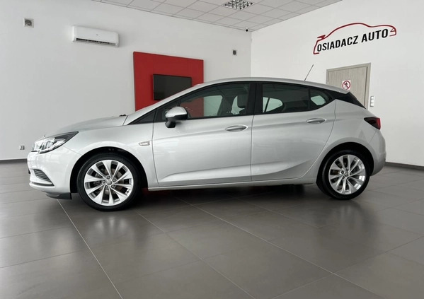 Opel Astra cena 38700 przebieg: 200000, rok produkcji 2017 z Kępno małe 631